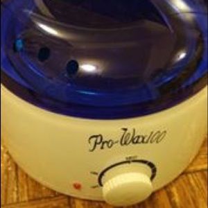 Hot wax heater